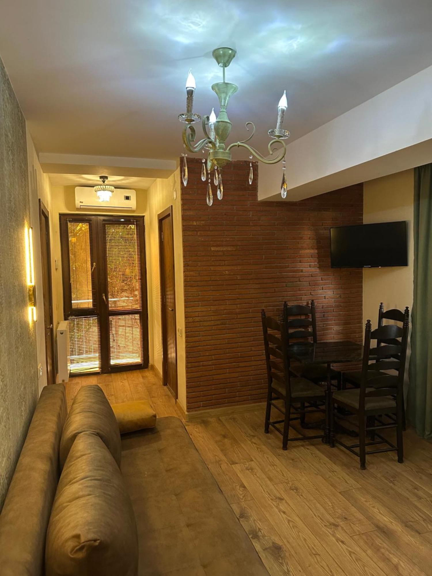Wine Hills Hotel Tbilisi Exterior photo